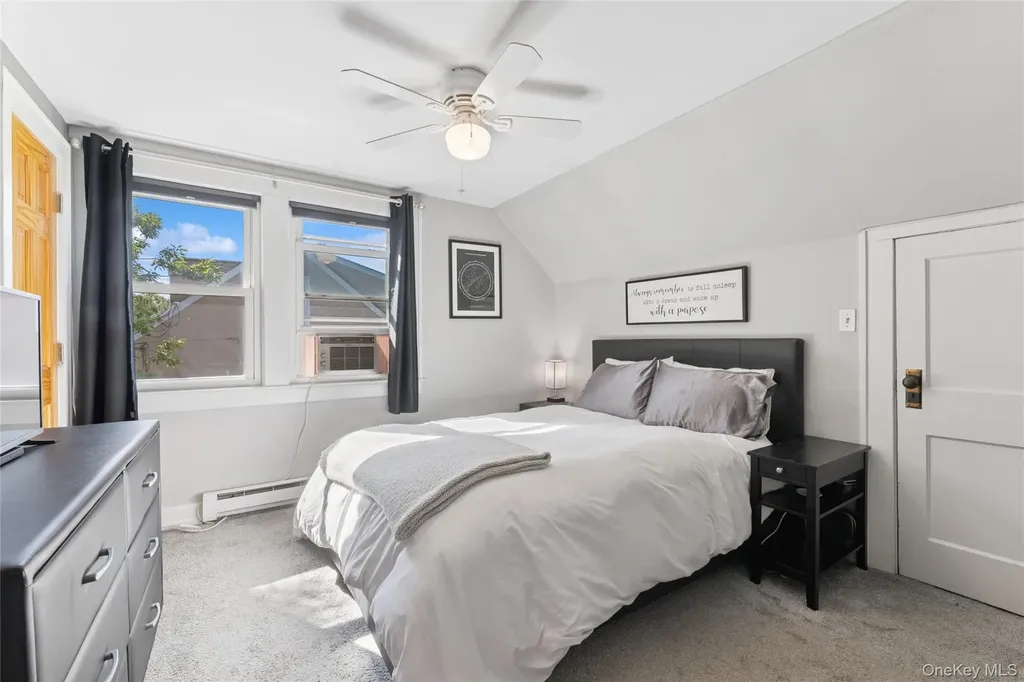 906 Ardmore Place Bellmore NY 11710