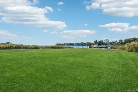 26 Sunset Avenue East Quogue NY 11942