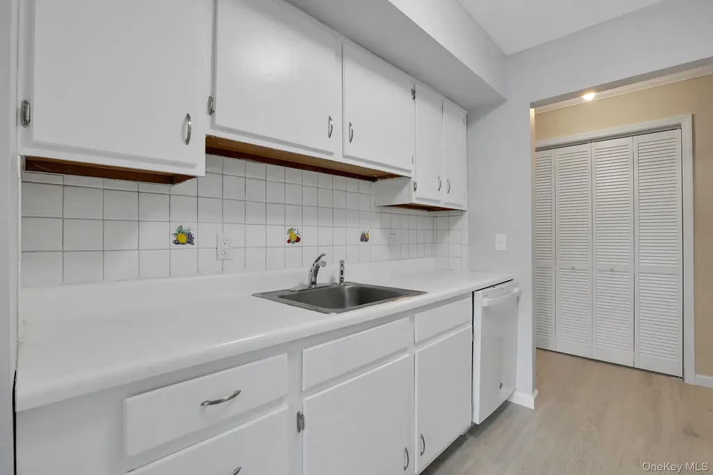 2104 Cherry Hill Drive Poughkeepsie NY 12603