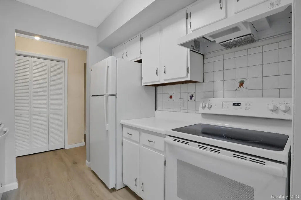 2104 Cherry Hill Drive Poughkeepsie NY 12603