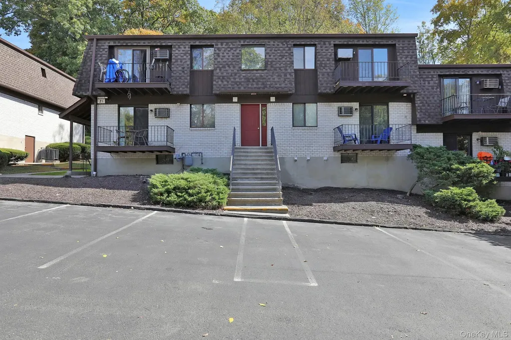 2104 Cherry Hill Drive Poughkeepsie NY 12603