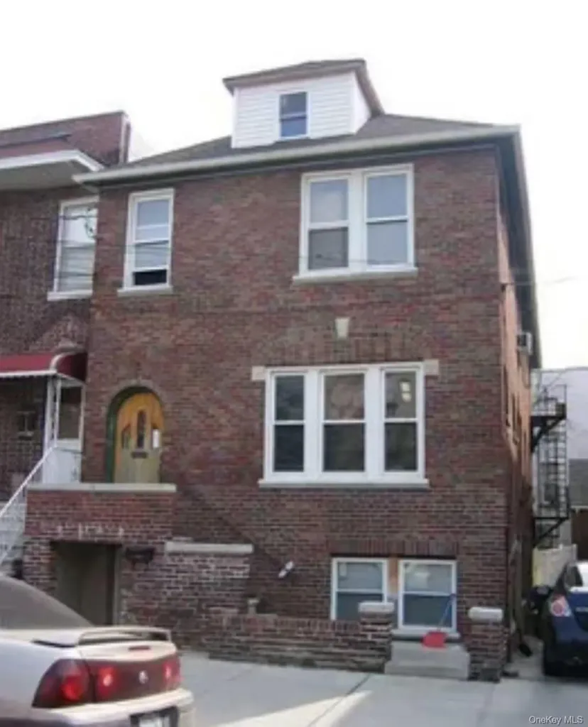 2806 Wellman Avenue Bronx NY 10461