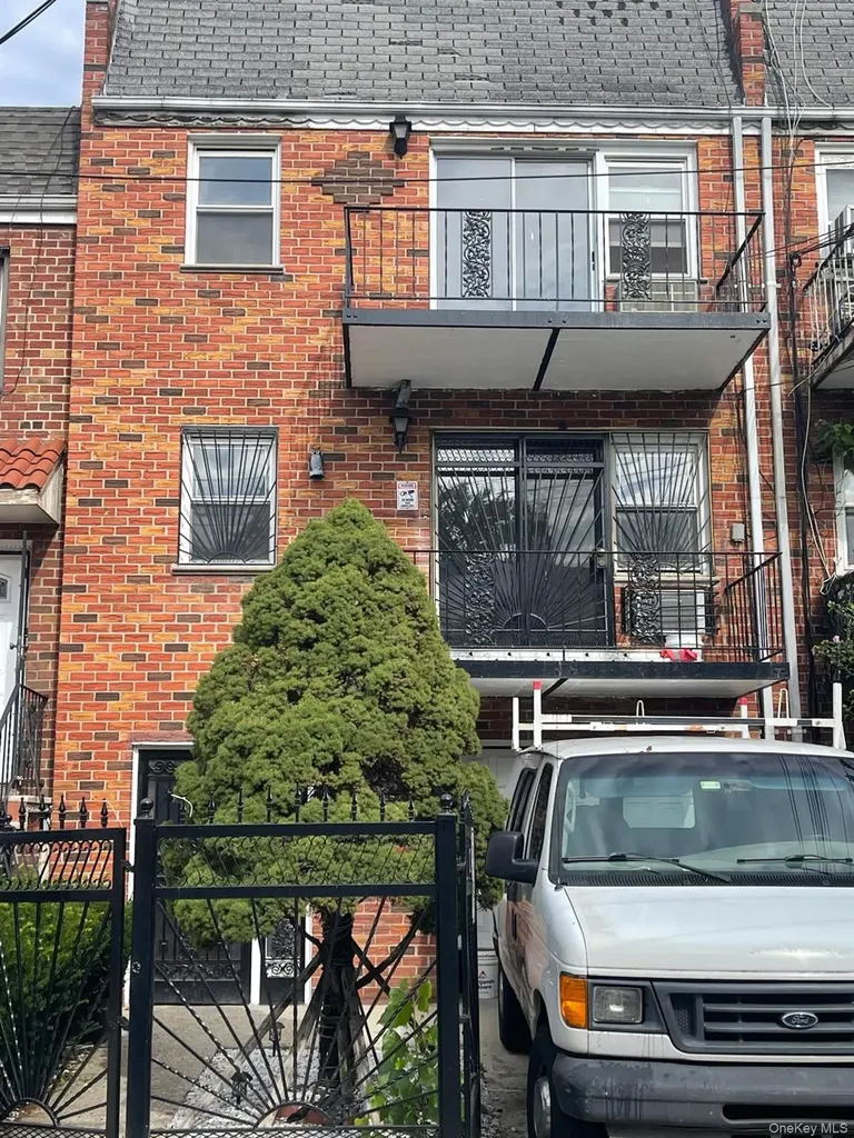 11021 55th Avenue Corona NY 11368