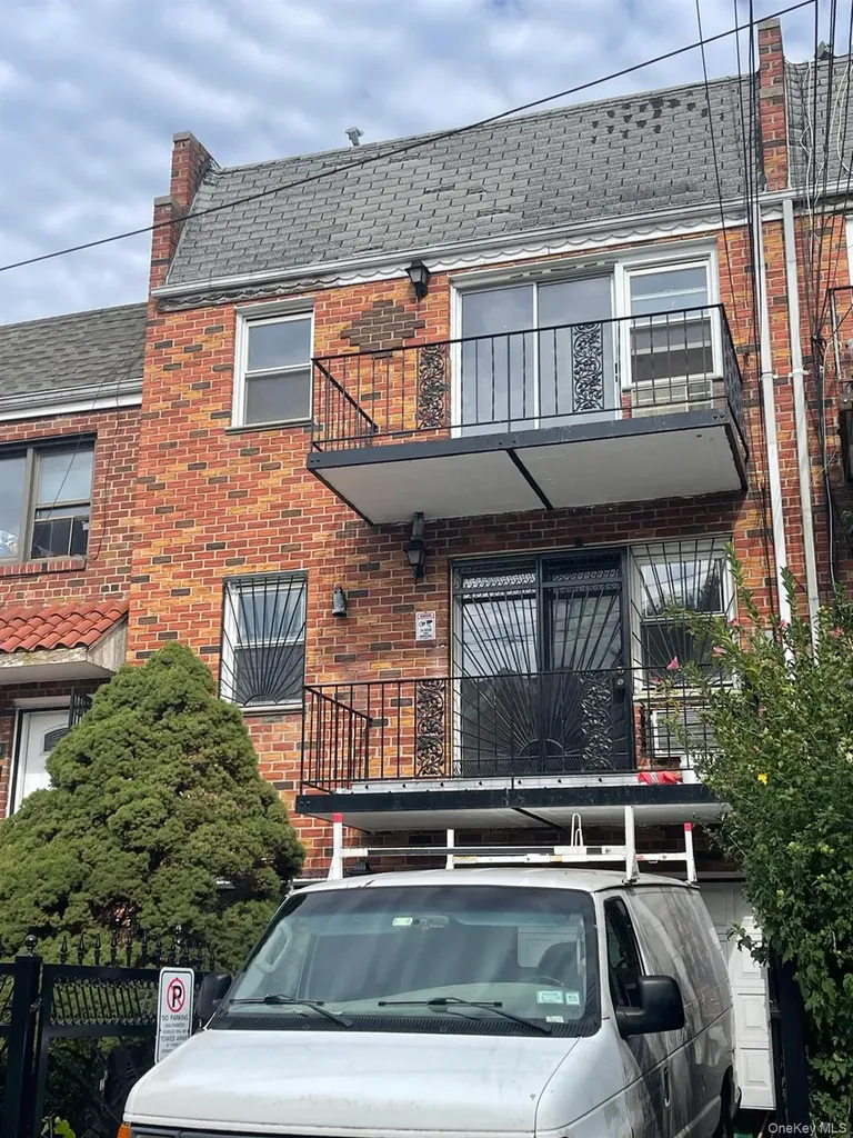 11021 55th Avenue Corona NY 11368