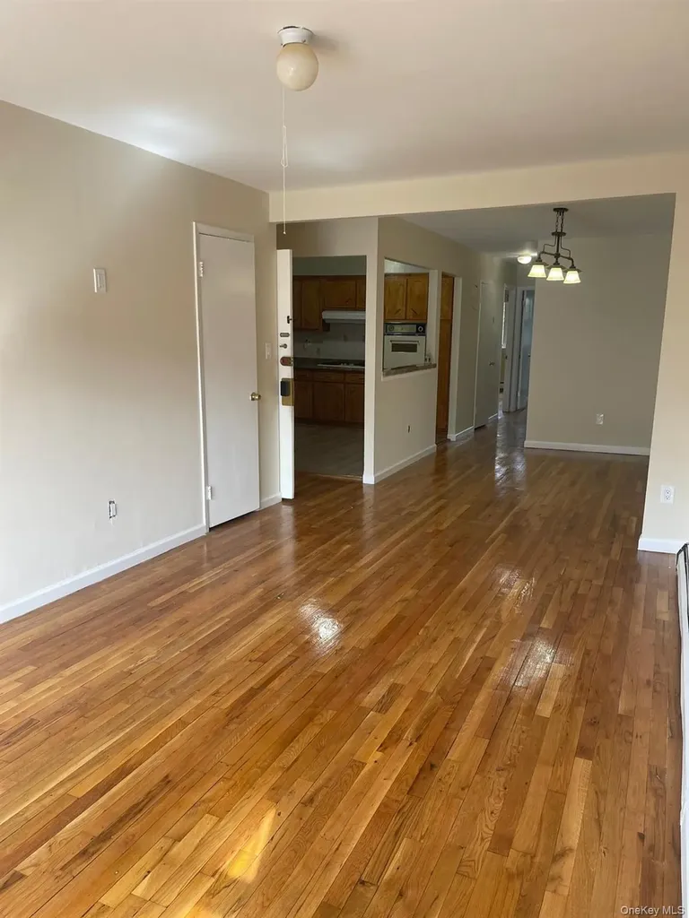 11021 55th Avenue Corona NY 11368