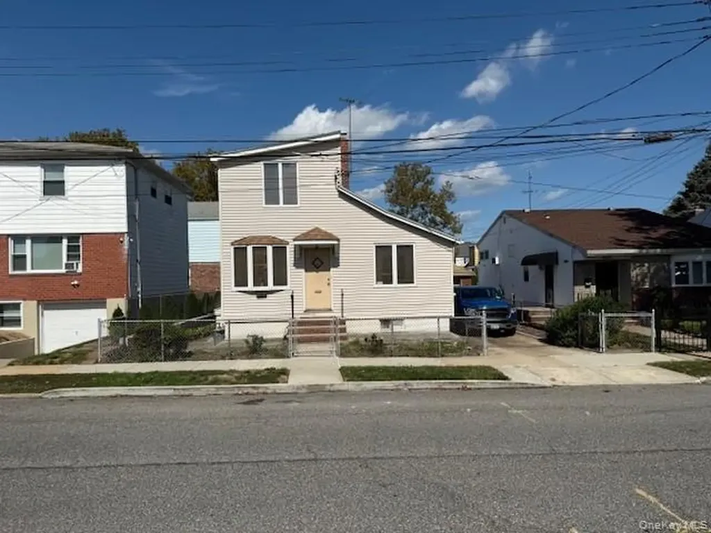 154-09 21 Avenue Whitestone NY 11357