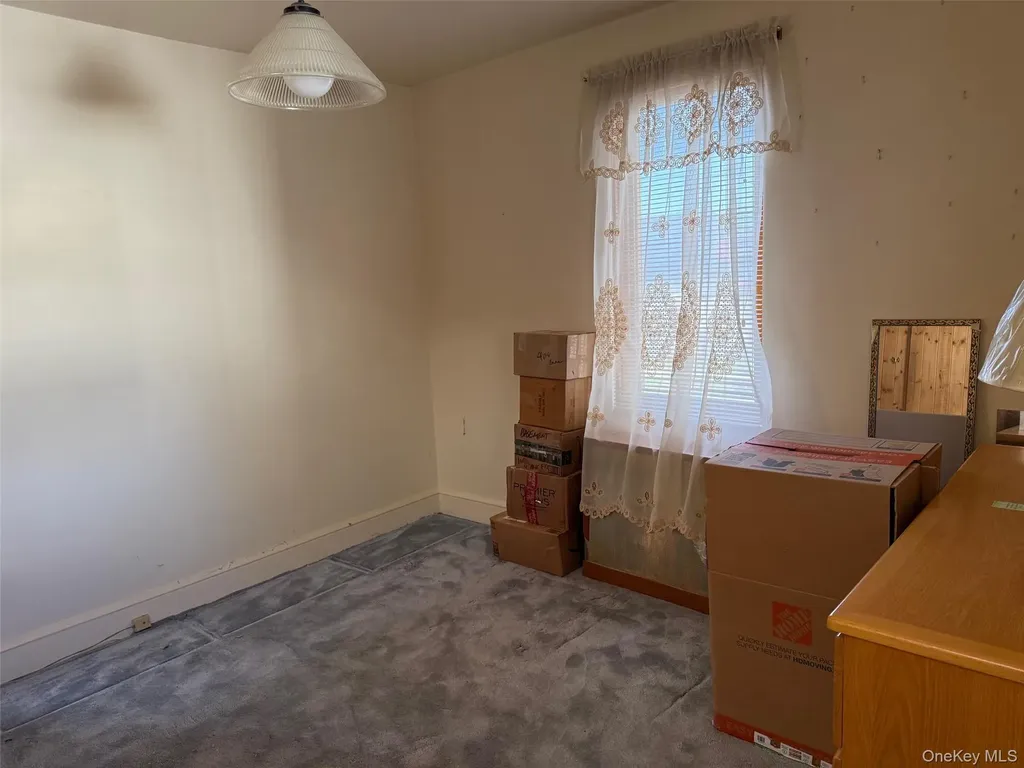 154-09 21 Avenue Whitestone NY 11357