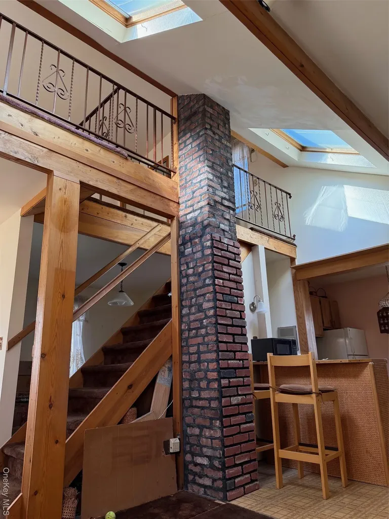 154-09 21 Avenue Whitestone NY 11357
