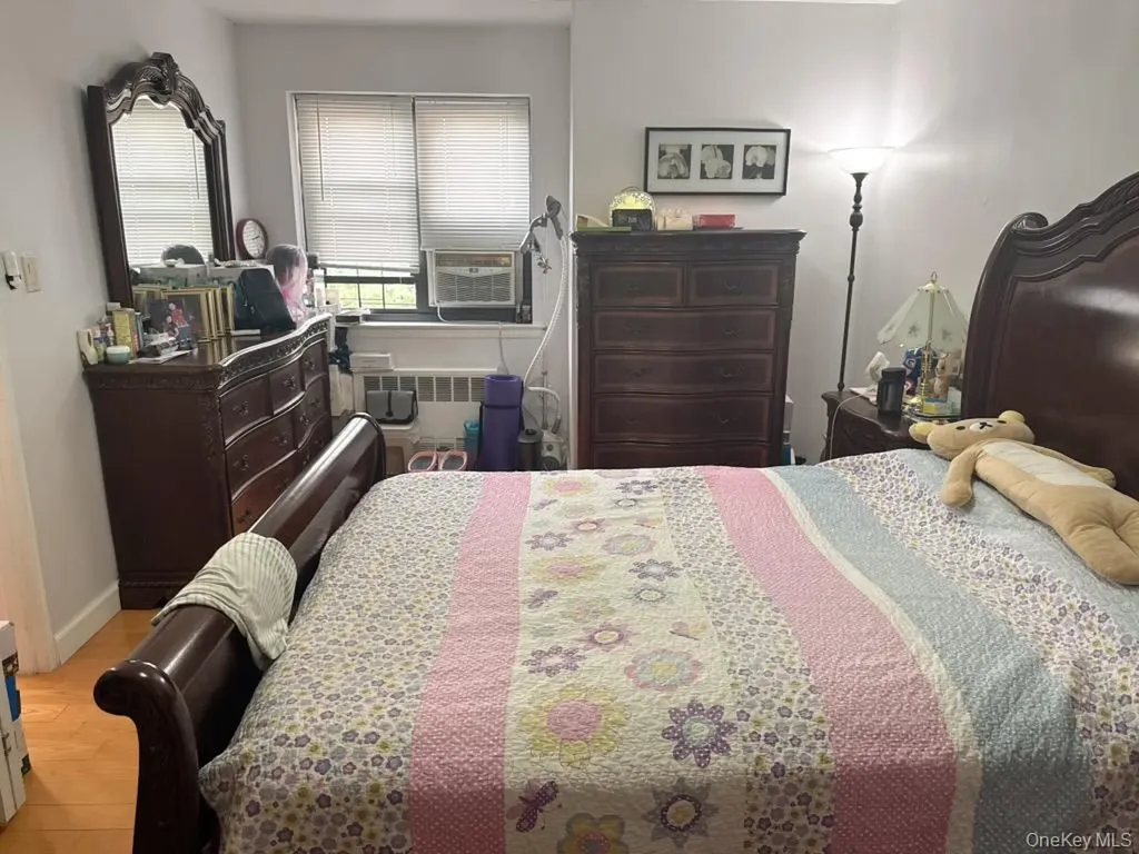 138-25 31 Drive Flushing NY 11354