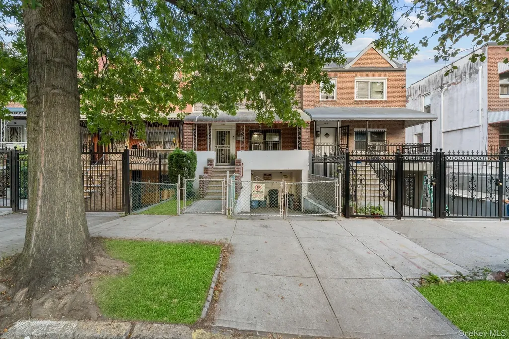 1054 Evergreen Avenue Bronx NY 10472