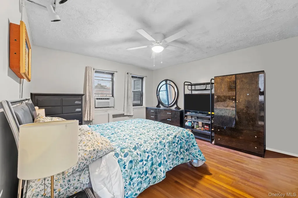 1054 Evergreen Avenue Bronx NY 10472