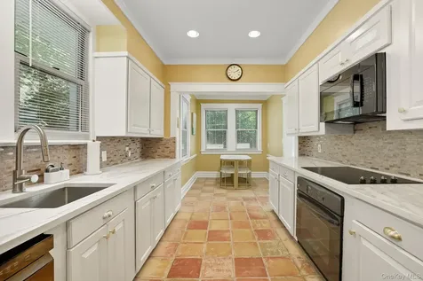 1 Lynwood Road Scarsdale NY 10583