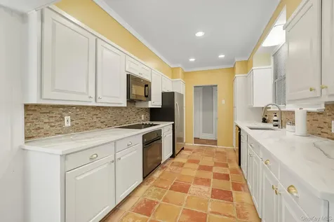1 Lynwood Road Scarsdale NY 10583