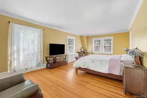 1 Lynwood Road Scarsdale NY 10583