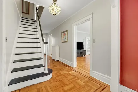 1 Lynwood Road Scarsdale NY 10583