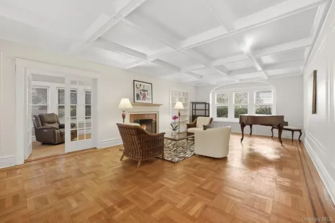 1 Lynwood Road Scarsdale NY 10583