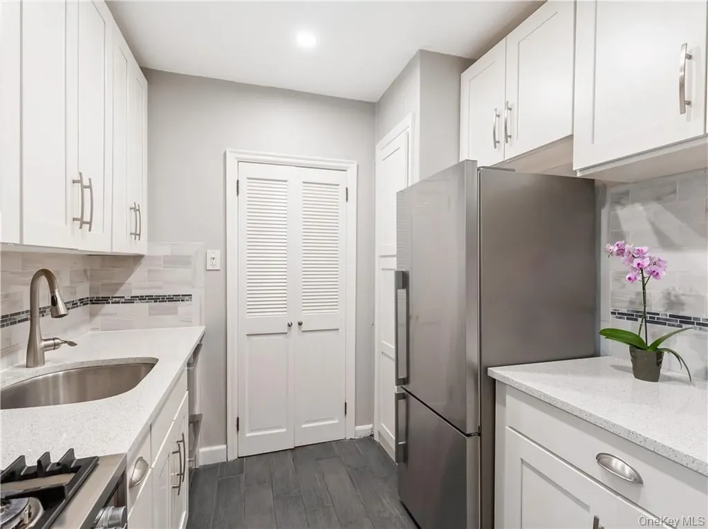 270 Bronxville Road Bronxville NY 10708