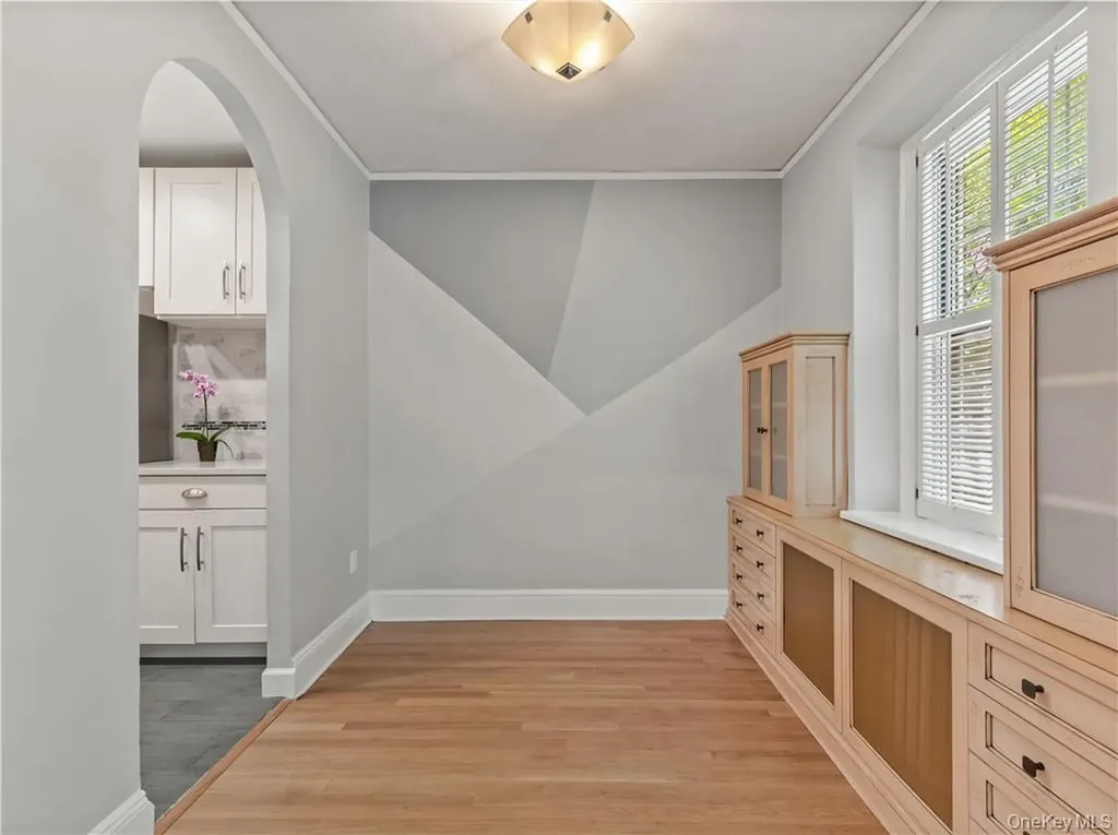 270 Bronxville Road Bronxville NY 10708