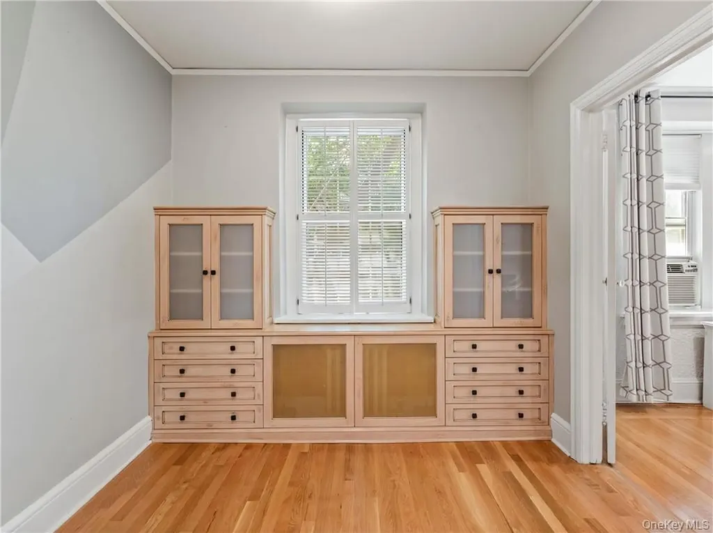 270 Bronxville Road Bronxville NY 10708