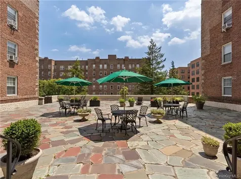 270 Bronxville Road Bronxville NY 10708