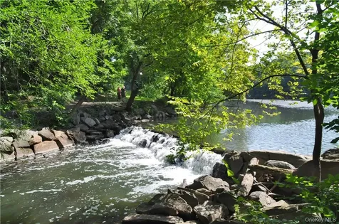 270 Bronxville Road Bronxville NY 10708