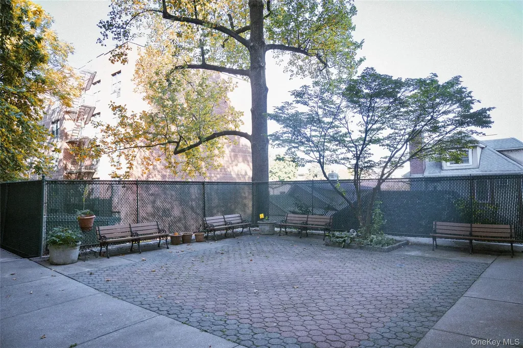 3200 Netherland Avenue Bronx NY 10463