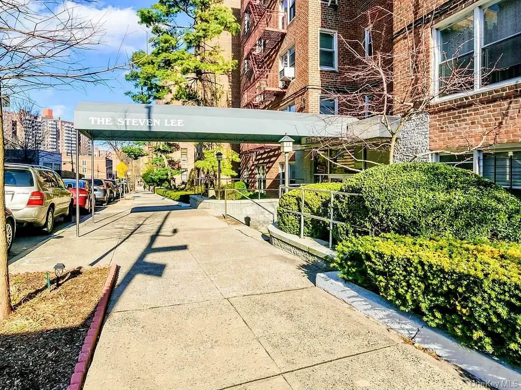 3200 Netherland Avenue Bronx NY 10463