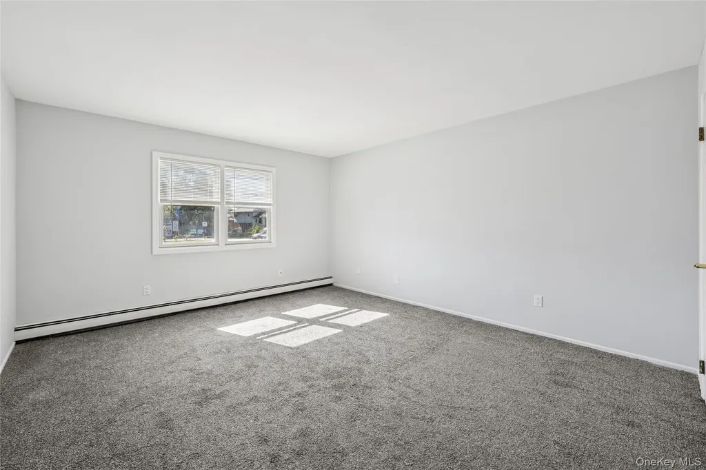 622 Old Country Road Plainview NY 11803