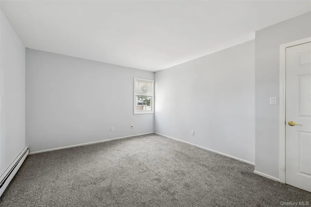 622 Old Country Road Plainview NY 11803