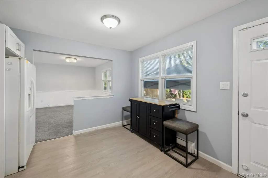 622 Old Country Road Plainview NY 11803