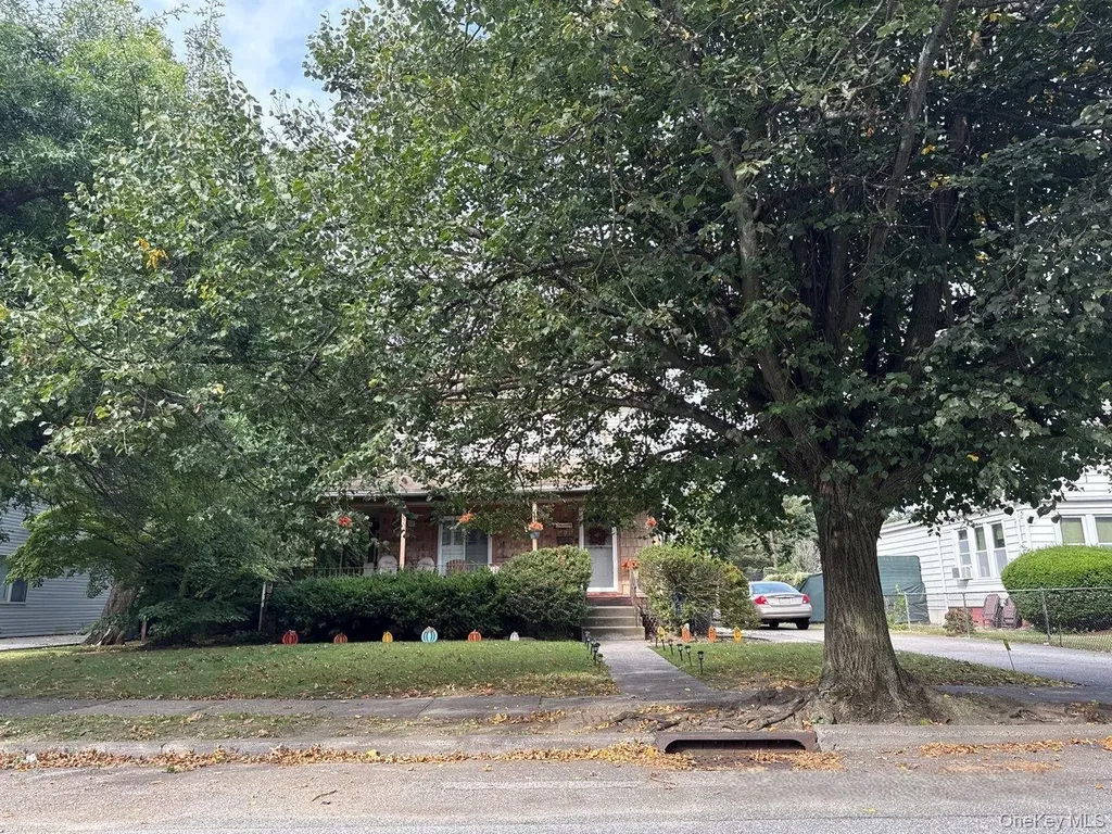 2684 Park Avenue Baldwin NY 11510