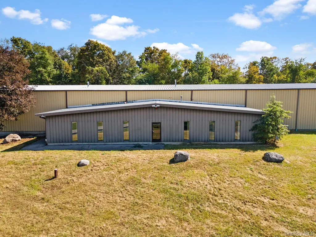 3050 State Route 208 Wallkill NY 12589