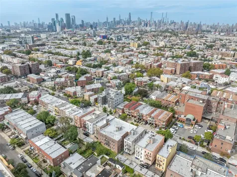 31-23 47th Street Astoria NY 11103