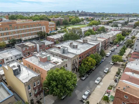 31-23 47th Street Astoria NY 11103