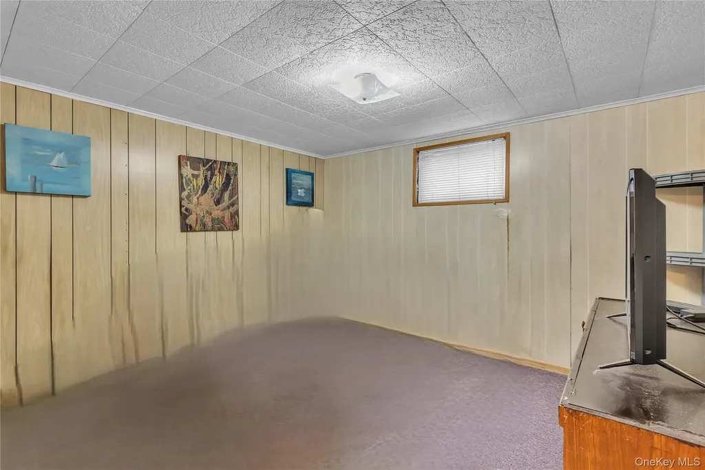 266 Biltmore Avenue Elmont NY 11003