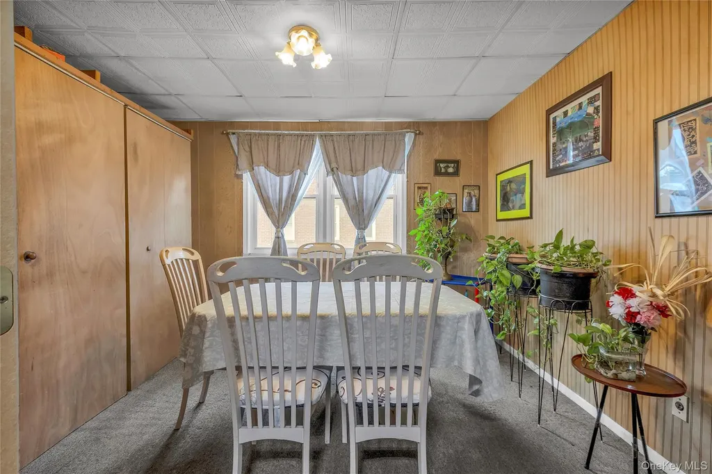 266 Biltmore Avenue Elmont NY 11003