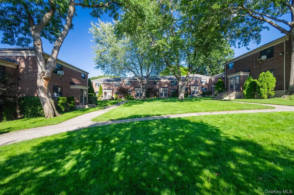 74-67 220th Street Bayside NY 11364