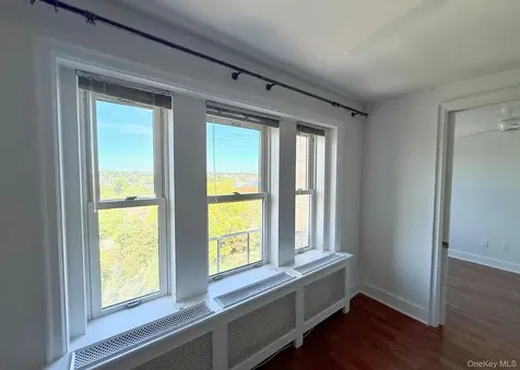 490 Bleeker Avenue Mamaroneck NY 10543