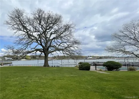 490 Bleeker Avenue Mamaroneck NY 10543