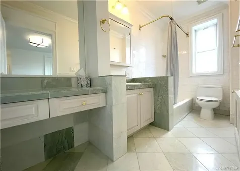 490 Bleeker Avenue Mamaroneck NY 10543