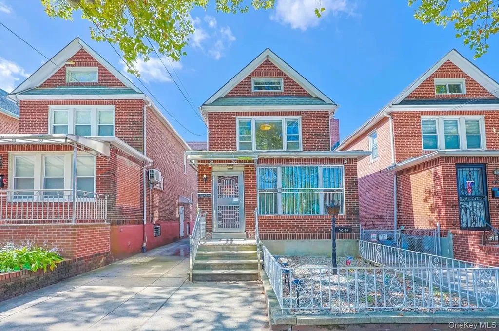 5224 66th Street Maspeth NY 11378