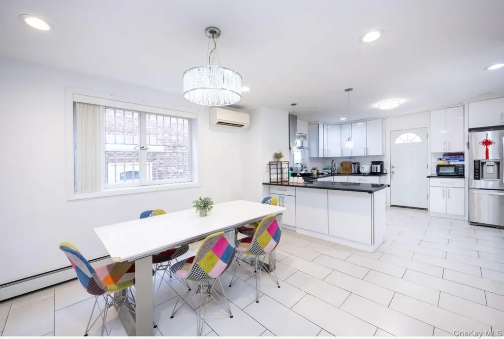 5224 66th Street Maspeth NY 11378