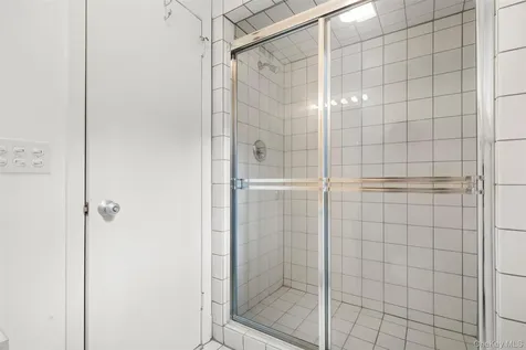 3 Troy Lane Bedford NY 10506