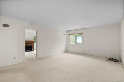 3 Troy Lane Bedford NY 10506