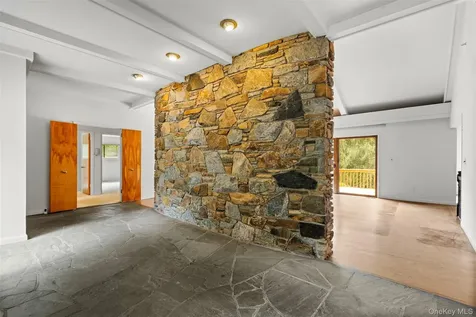 3 Troy Lane Bedford NY 10506