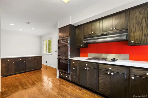 3 Troy Lane Bedford NY 10506