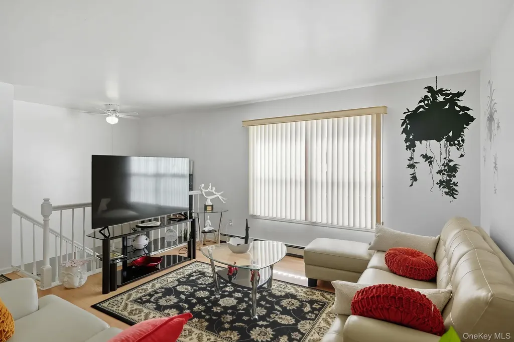 19 Hawk Lane Poughkeepsie NY 12601
