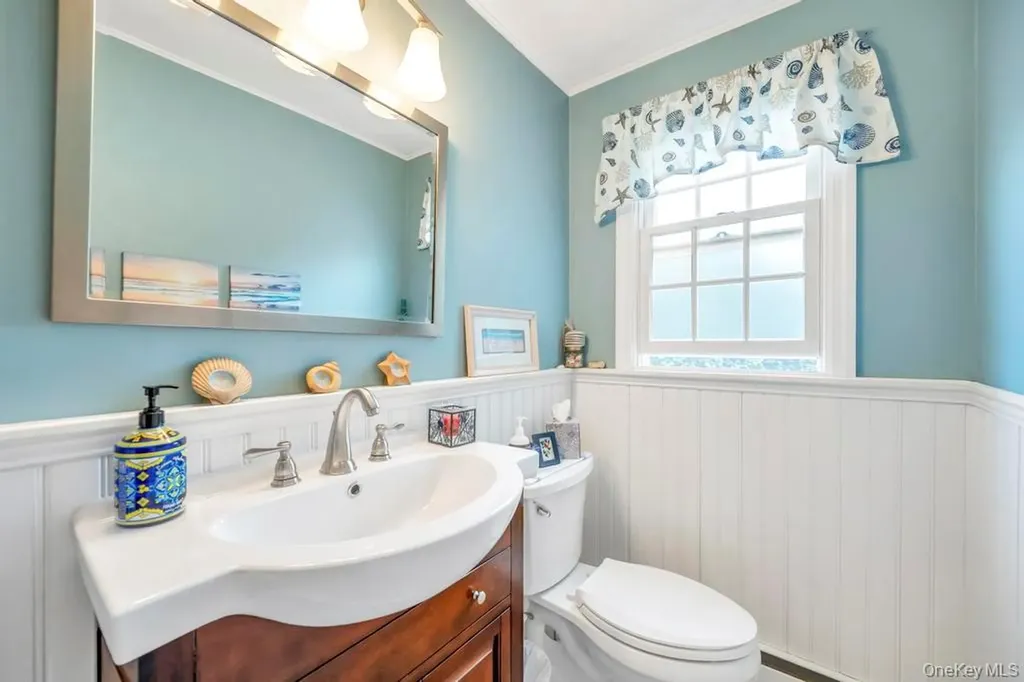 375 Ocean Avenue Islip NY 11751