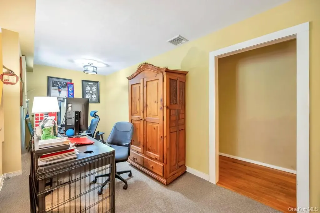 375 Ocean Avenue Islip NY 11751