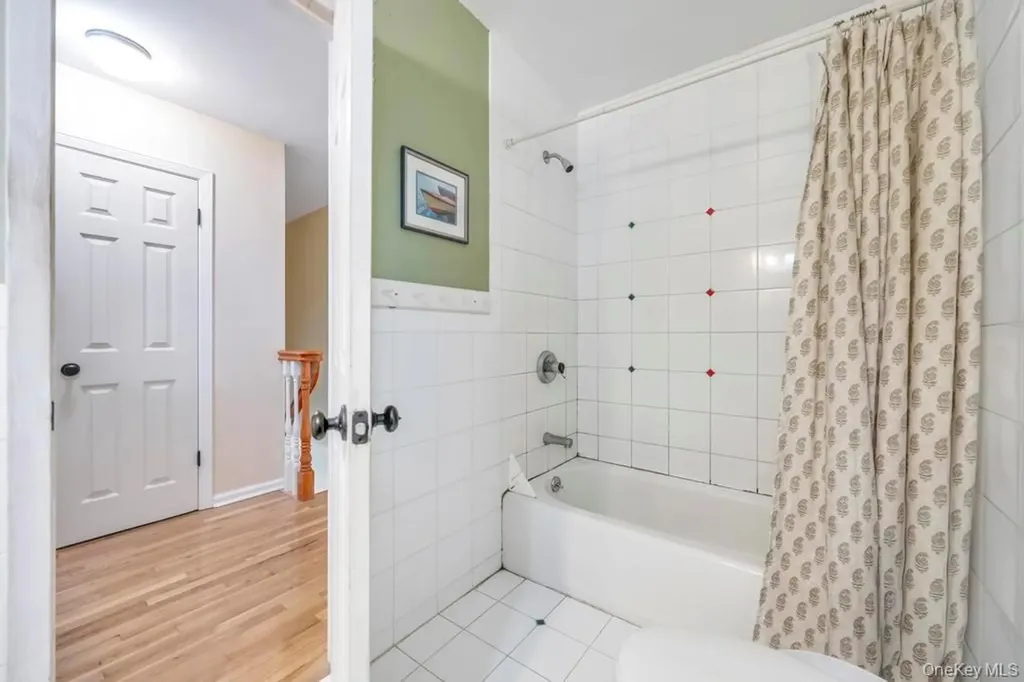 375 Ocean Avenue Islip NY 11751